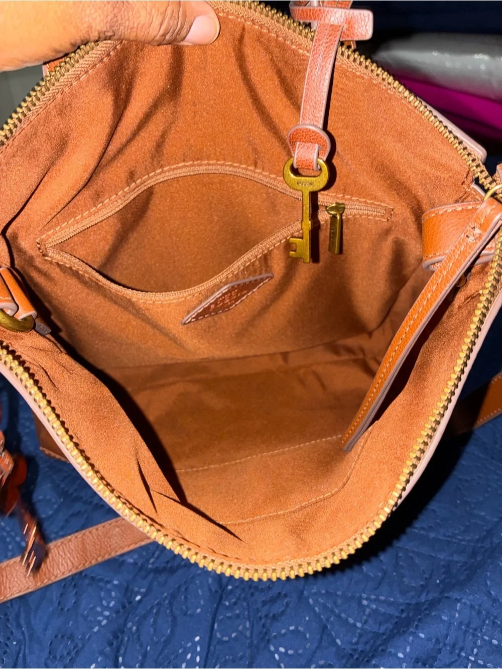 Fossil Cognac Leather Tote with Matching Wallet - Picture 3 of 4